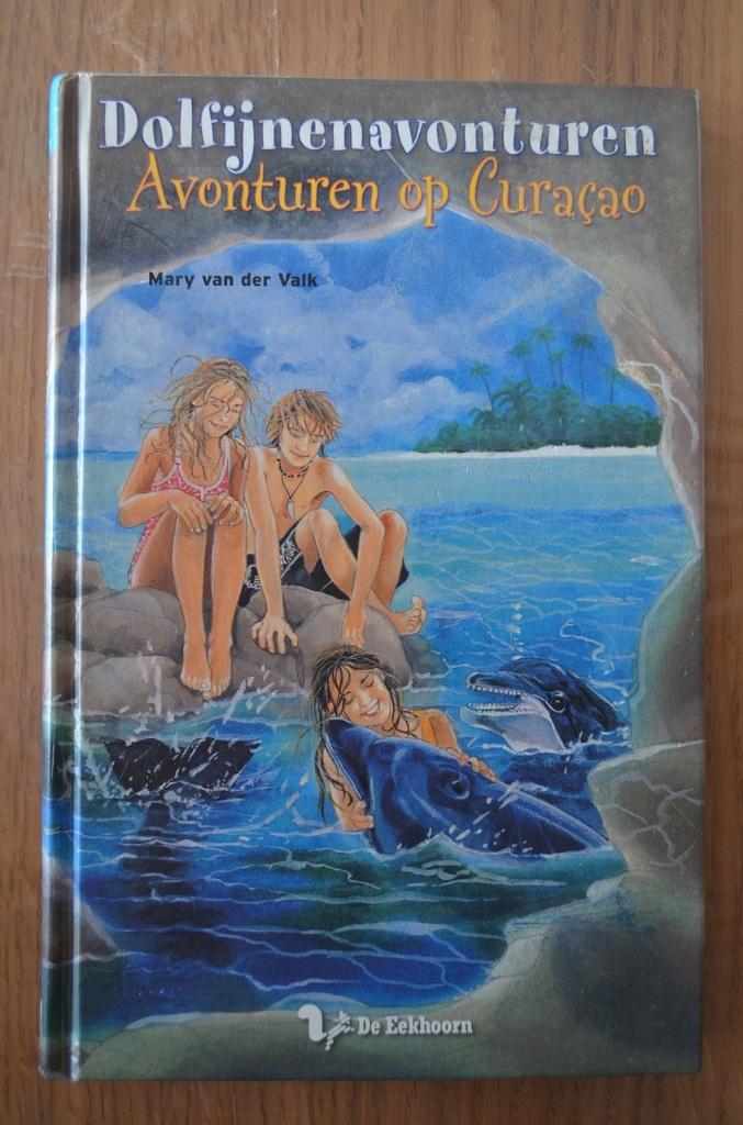 Mary van der valk - Dolfijnenavonturen Avonturen op Curaçao, Gelezen, Mary van der valk, Ophalen of Verzenden, Fictie