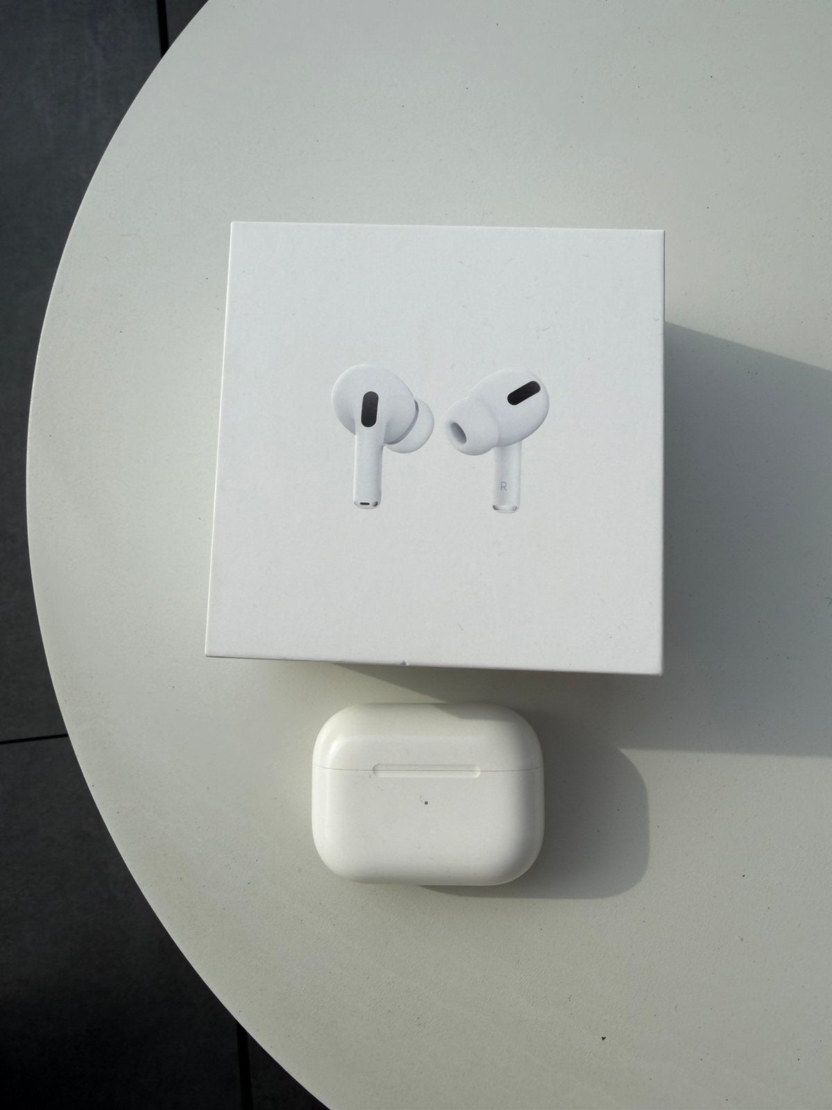 AirPods Pro, Utilisé, Blanc, Intra-auriculaires (Earbuds), Bluetooth