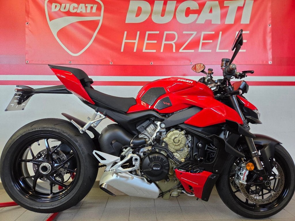 Streetfighter V4, Motoren, ABS, 4 cilinders, Motorrijbewijs A, Meer dan 35 kW