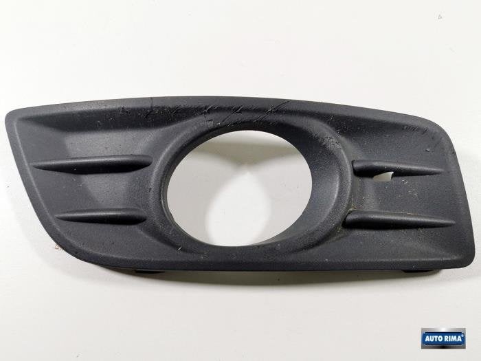 Plaque de protection feu antibrouillard droit d'un Volvo V50, -, 3 mois de garantie, -, -