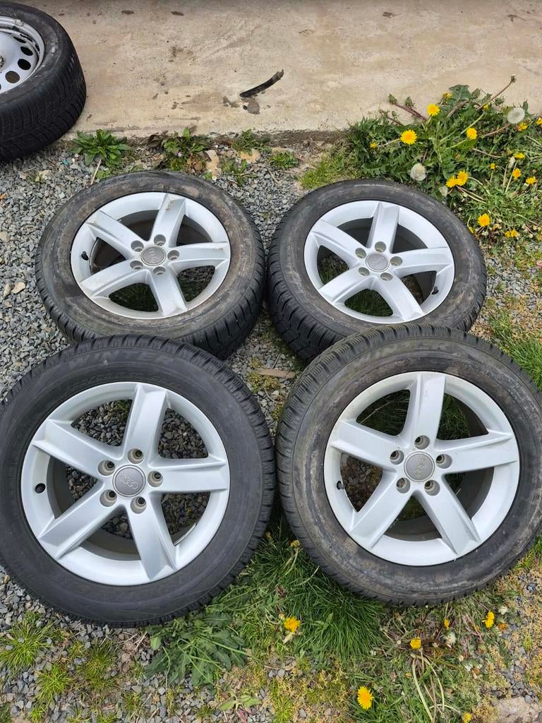 4 jantes Audi d origine 16 pouces avec pneu hiver pirelli, 16 inch, Nieuw, Winterbanden, Band(en)