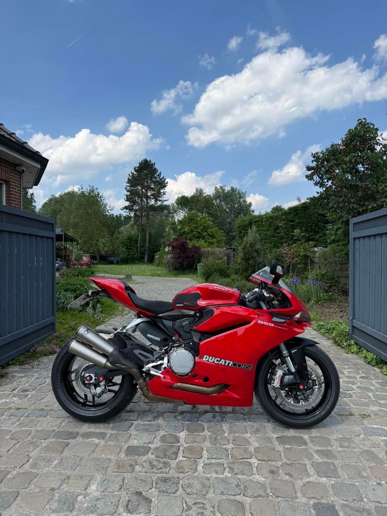 Ducati 959 Panigale *Akrapovic* @AelbrechtMotors, Motoren, Bedrijf, Quickshifter