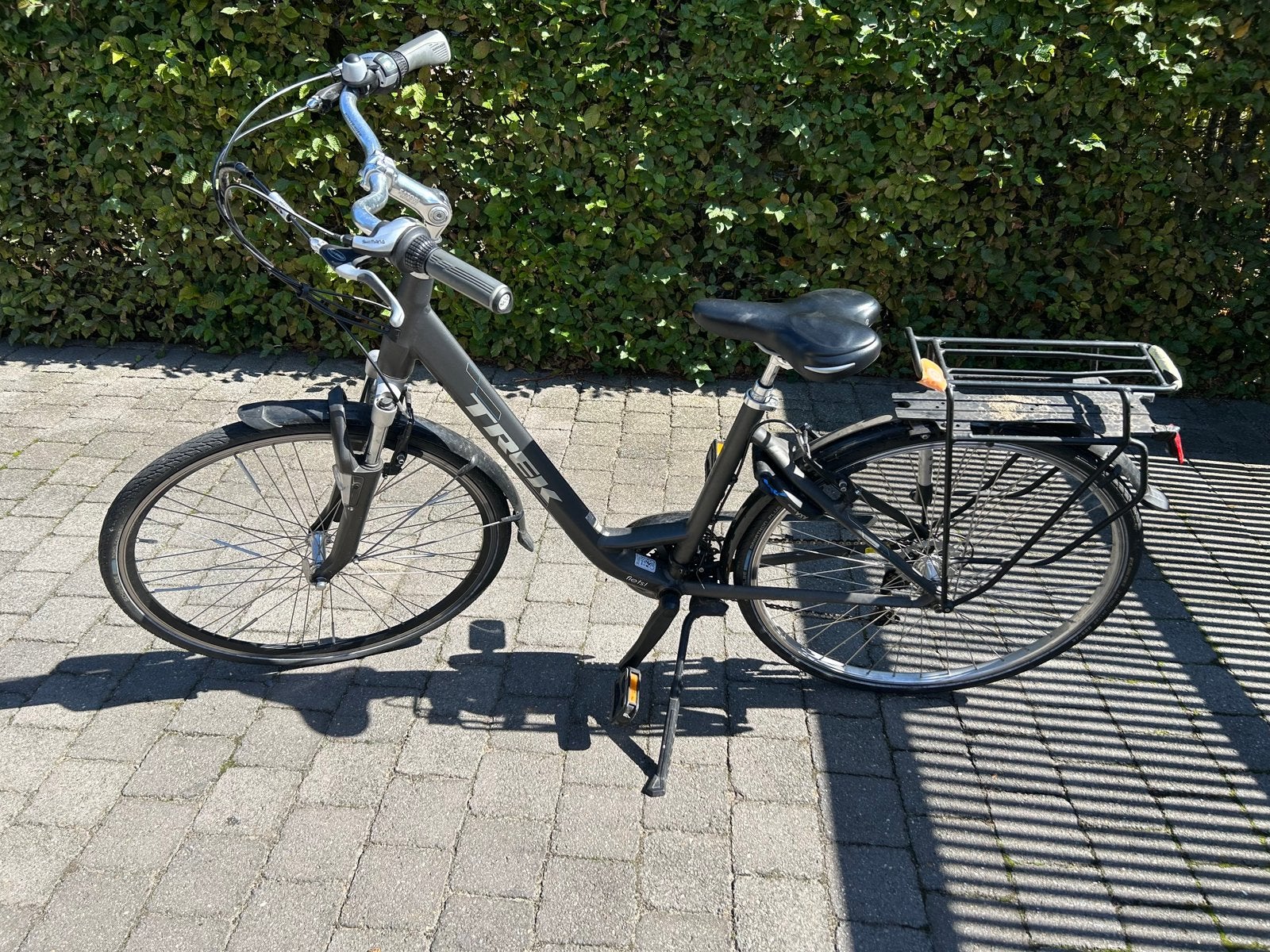 Trekfiets in goede staat, Ophalen, Zo goed als nieuw