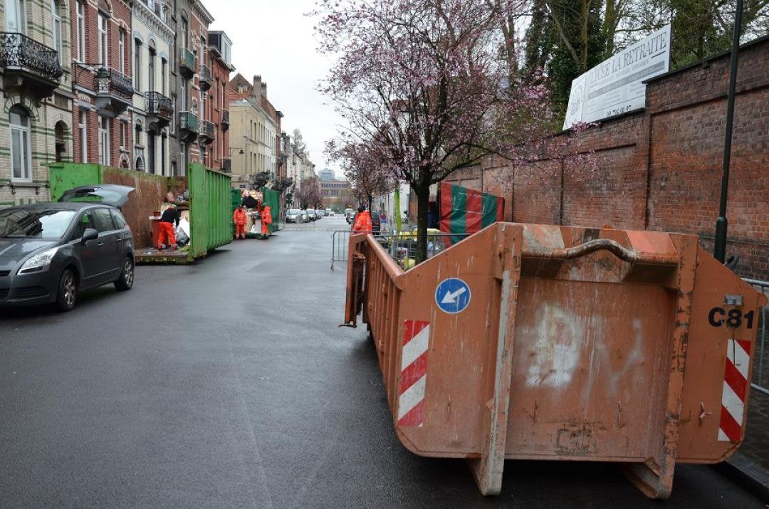 Évacuation de déchets encombrants 0456 87 34 75 WhatsApp, Diversen, Rommelmarktspullen, Ophalen