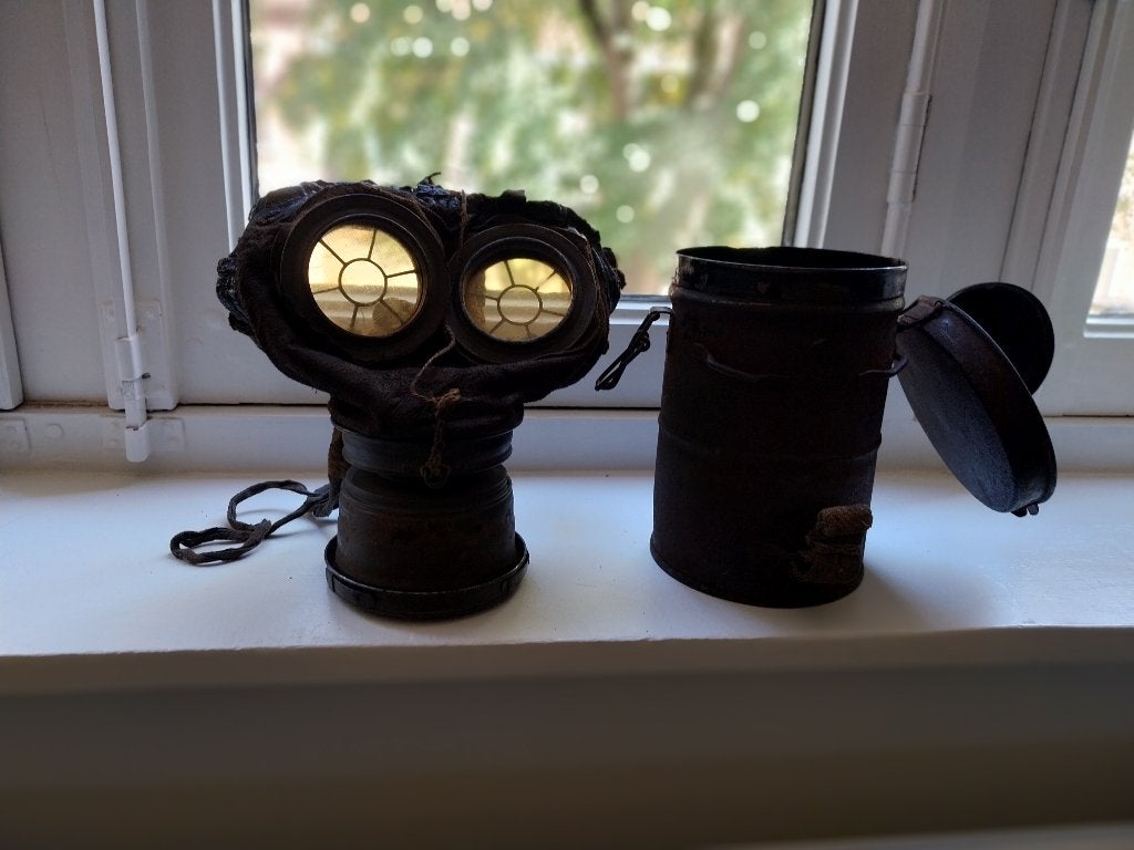Gasmasker duits wo1, Verzamelen, Ophalen