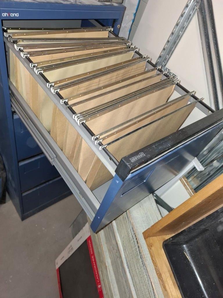 Metalen Ladenkast 4 delig ( Dossierkast ), 3 ou 4 tiroirs, Comme neuf, Enlèvement, 100 à 150 cm