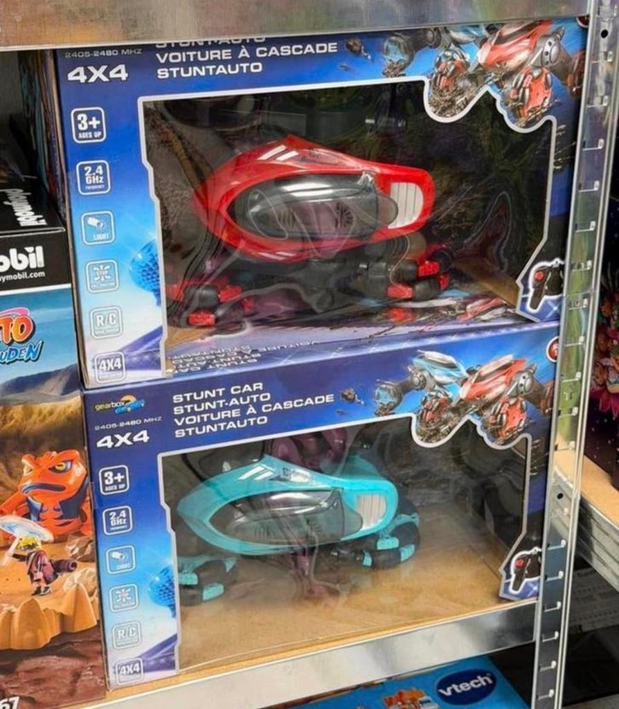 GEARBOX RC Stunt Car Stunt Car Stunt Car 4X4 w éclairage 3+, Enfants & Bébés, Jouets | Véhicules en jouets, Neuf, Télécommande