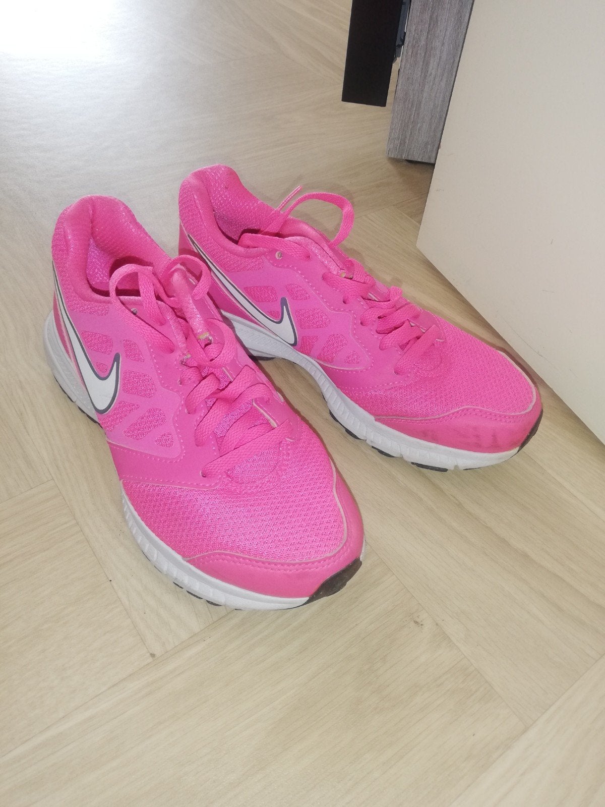 Basquet Nike 37,5, Sports & Fitness, Hockey, Enlèvement