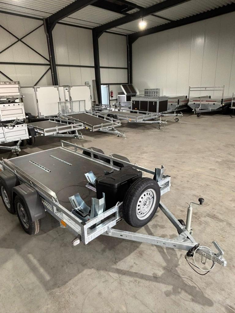 motor trailer, Ophalen, Nieuw