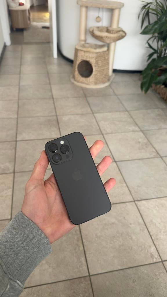 Iphone 14 pro noir, Telecommunicatie, Mobiele telefoons | Hoesjes en Screenprotectors | Apple iPhone, Ophalen, Zwart, IPhone 14 Pro