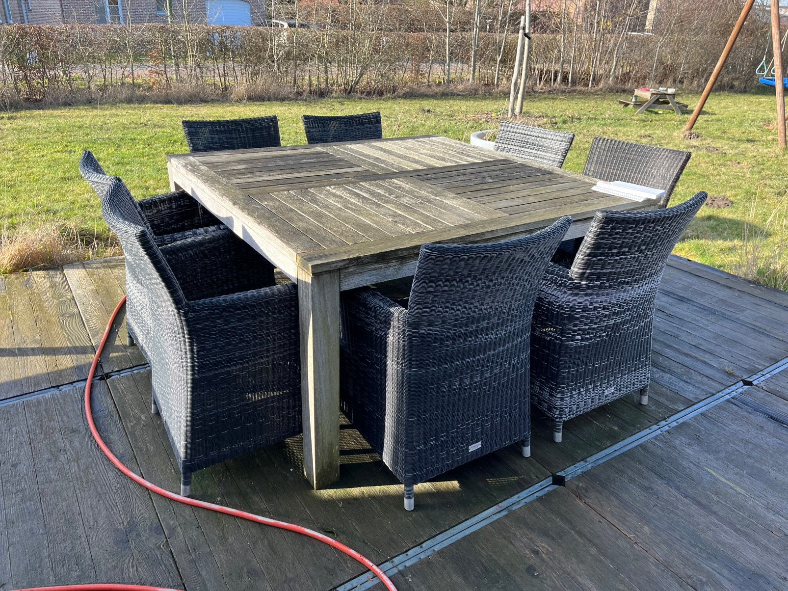 Hardhouten tuintafel (vierkant) met 8 stoelen (en kussen), Jardin & Terrasse, Chaise, Salons de jardin, 8 places, Utilisé