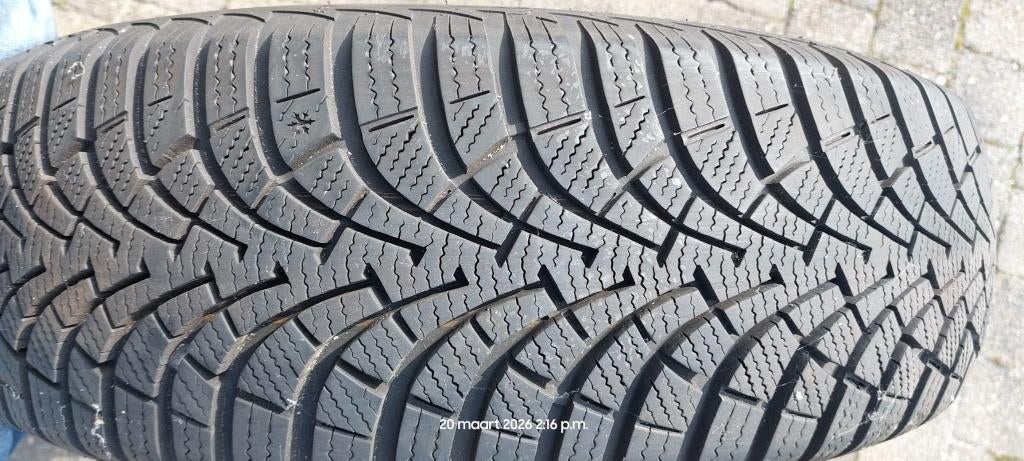 4 Winterbanden 195/65 R15 Goodyear Ultragrip 9, Auto-onderdelen, Ophalen, Gebruikt, 15 inch, Winterbanden