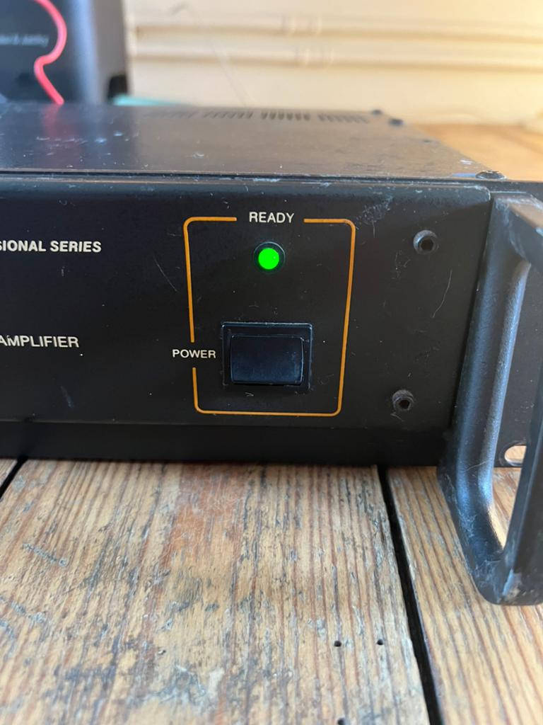 Phase Linear A30 Professional Series, TV, Hi-fi & Vidéo, Amplificateurs & Ampli-syntoniseurs, Autres marques, Enlèvement, 120 watts ou plus