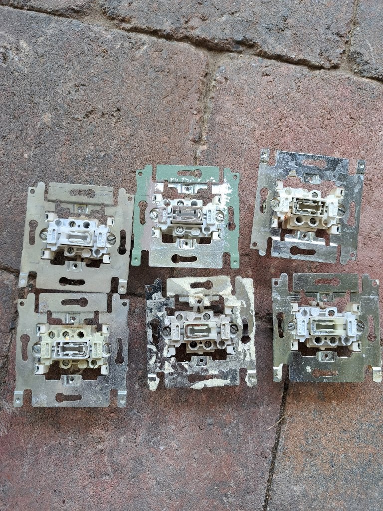 pr20 materiaal, Bricolage & Construction, Électricité & Câbles, Utilisé, Enlèvement