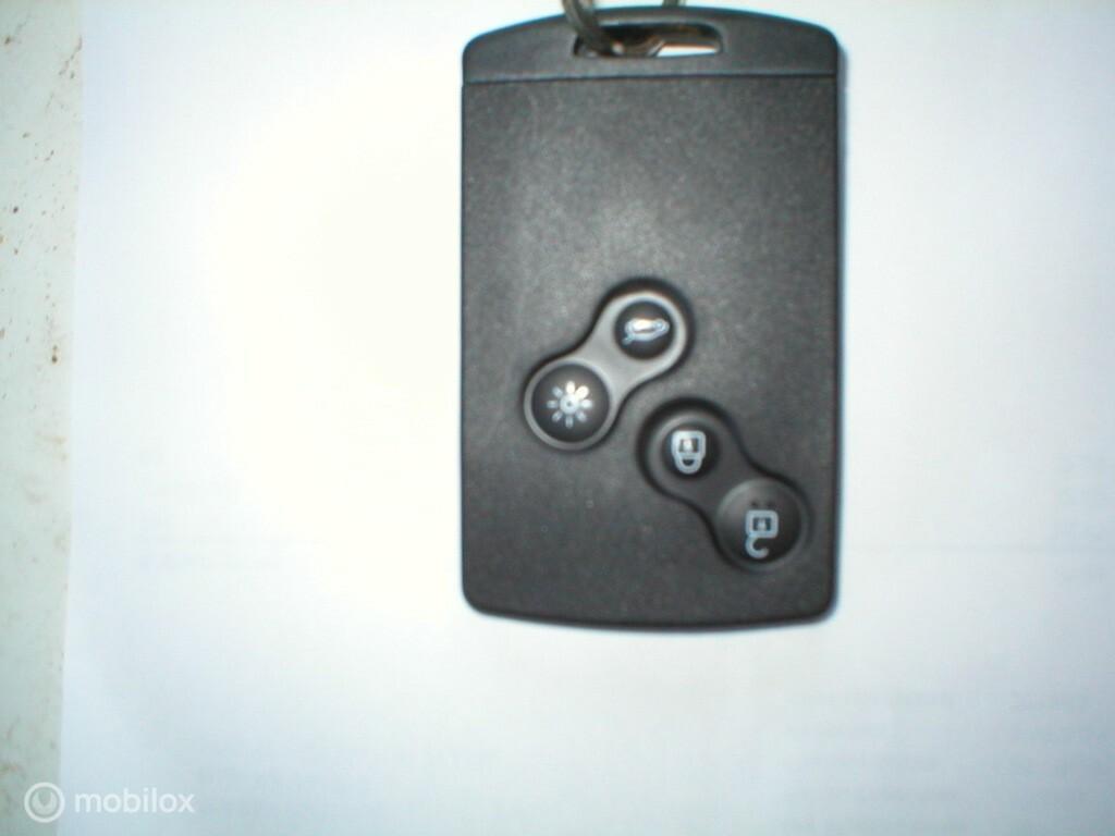 Sleutelkaart Renault Captur CLIO  niet herkend kwijt, Auto-onderdelen, Renault, Nieuw, Renault