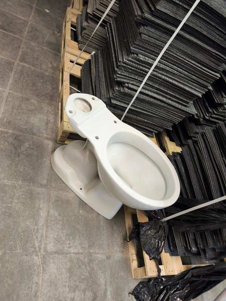 Cuvette neuve, Bricolage & Construction, Sanitaire, Enlèvement