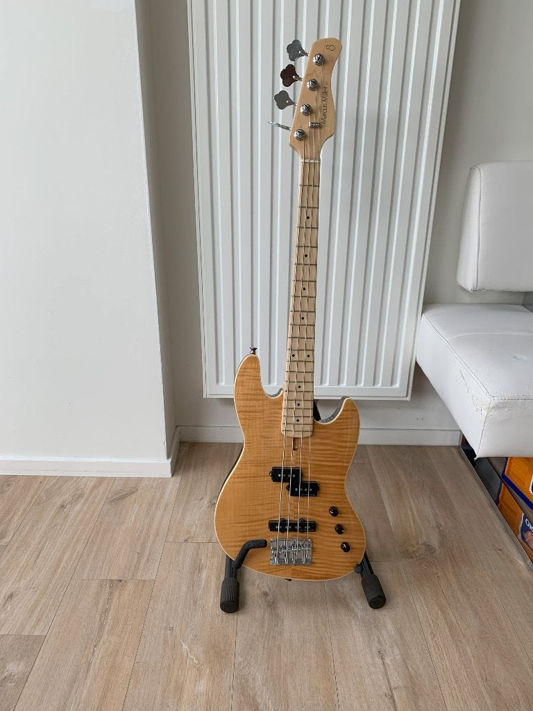 Sire Marcus Miller U5 - Shortscale bass, Muziek en Instrumenten, Snaarinstrumenten | Gitaren | Bas, Ophalen, Zo goed als nieuw