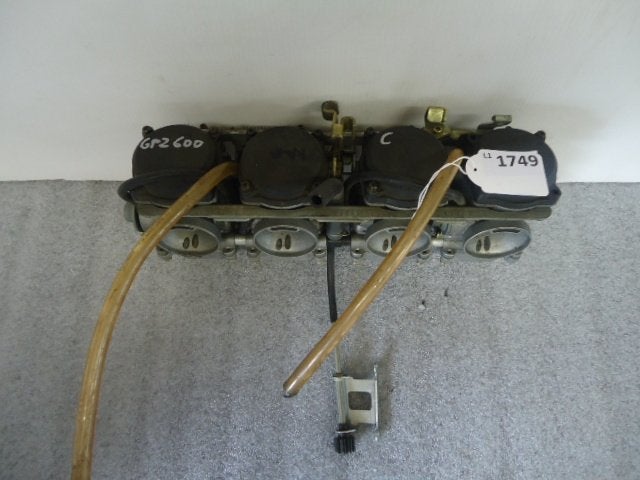 GPZ600R 1985 - 1990 Kawasaki Carburator D1-12181