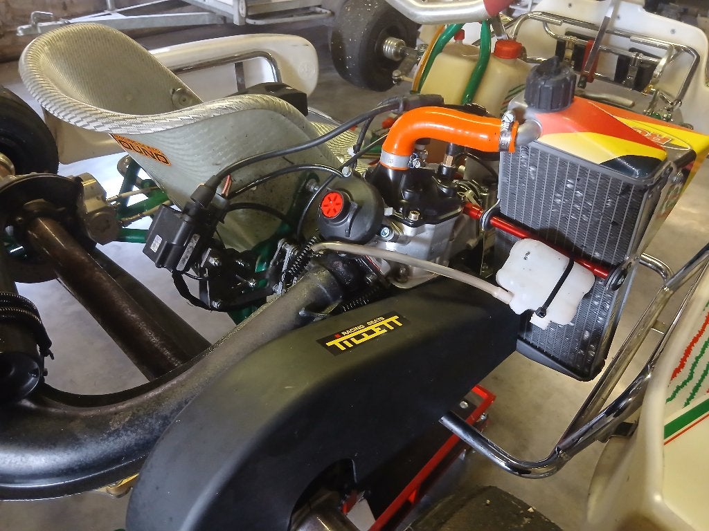 Karting, Enlèvement, Kart