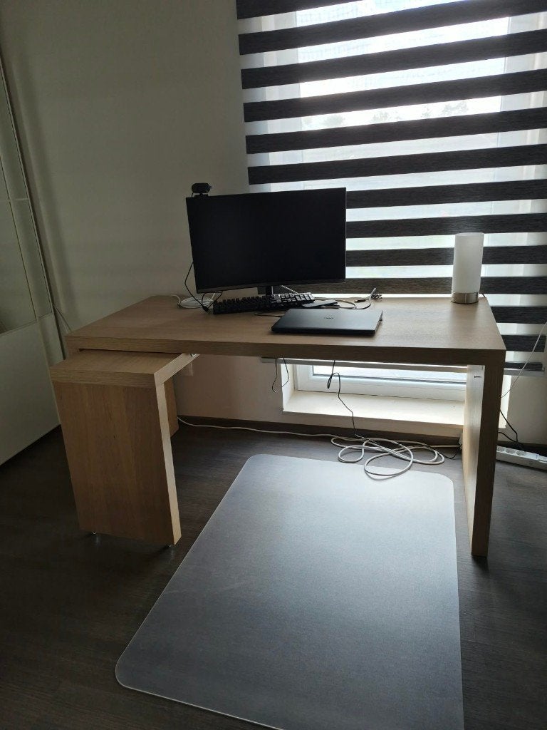 Mooie bureau, Enlèvement