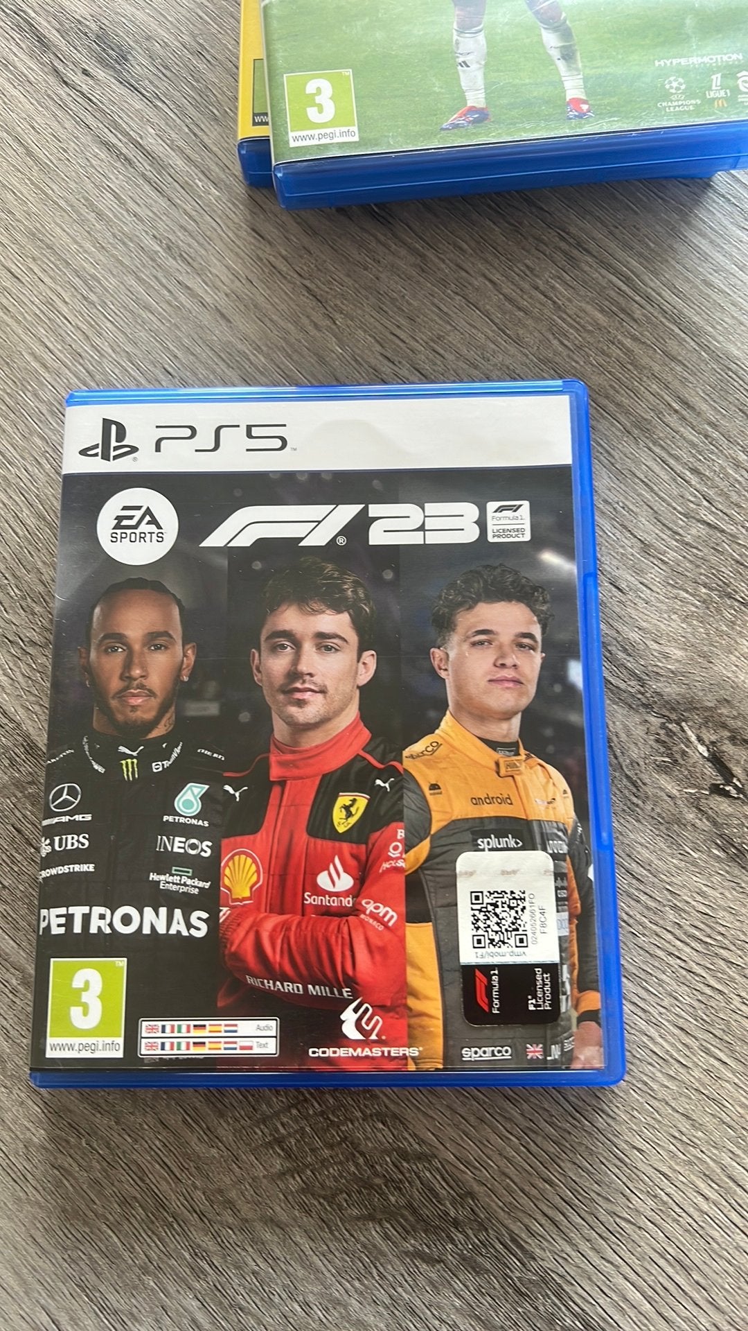 F1, Ophalen, Zo goed als nieuw