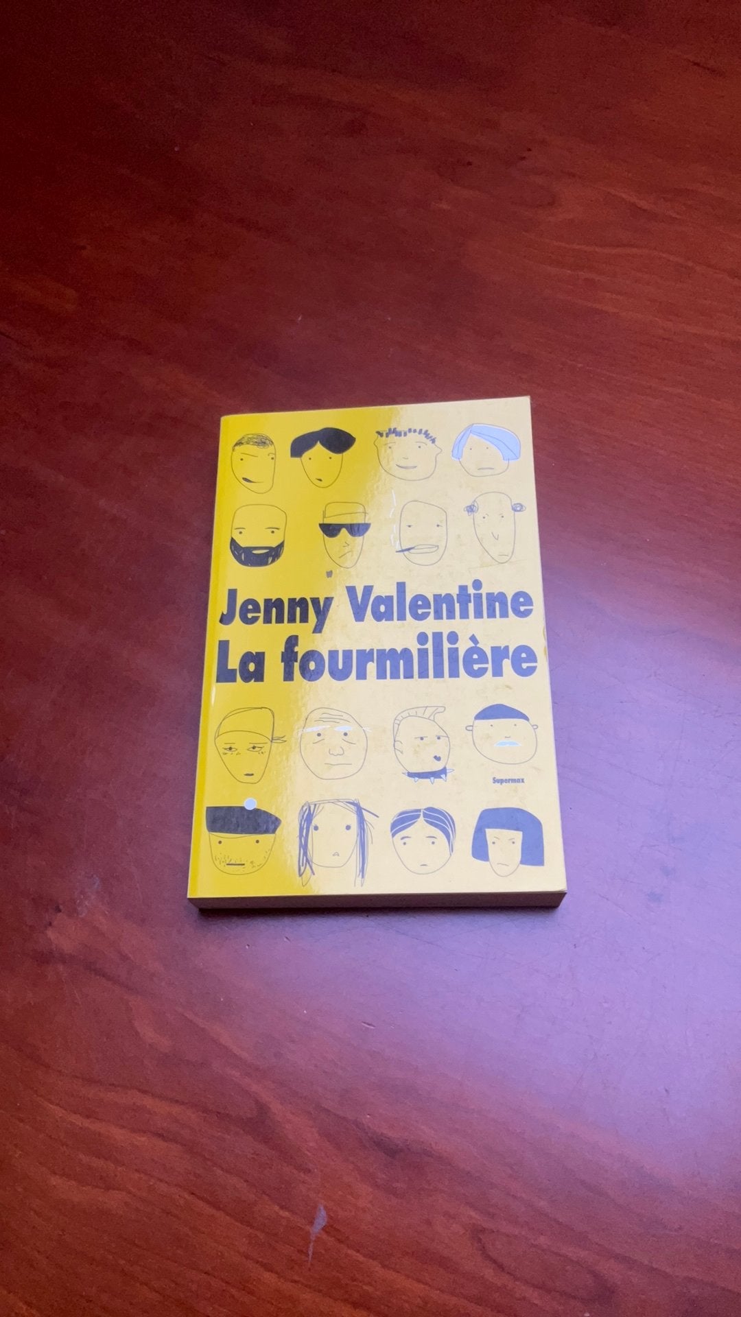 La fourmilière, Livres, Enlèvement ou Envoi, Comme neuf