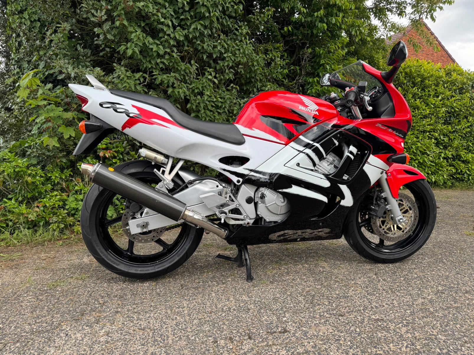 Prachtige & Originele Honda CBR 600 F (PC31) – Topstaat!, 600 cm³, Occasion, Plus de 35 kW, Échappement sport