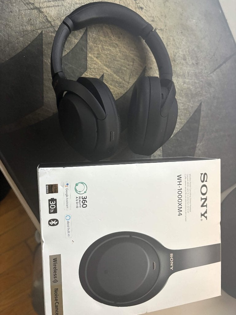 Sony WH-1000XM4 zwarte draadloze hoofdtelefoon -, Gehoorbeschermer, Ophalen of Verzenden, Zo goed als nieuw, Sony