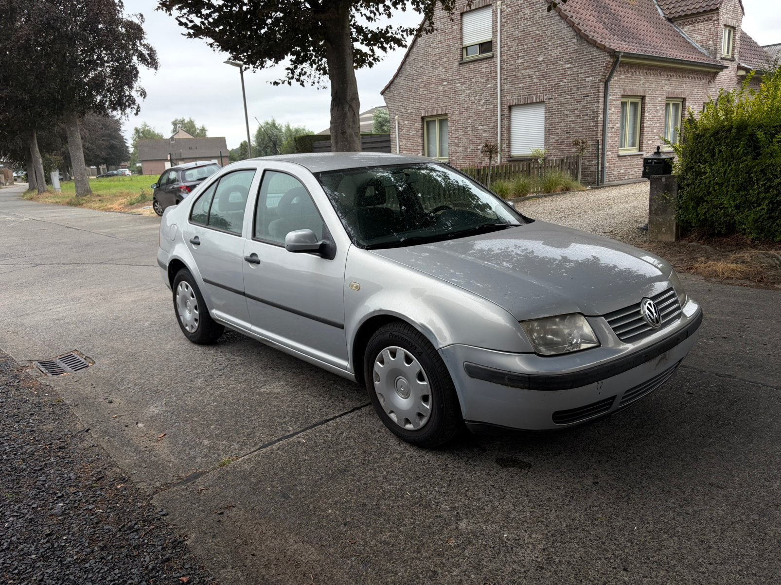 Vw Bora 1.4 benzine -102d km- 1e eig + nieuwe distr & kopp, Auto's, Volkswagen, USB, Bora, Bedrijf, Handgeschakeld