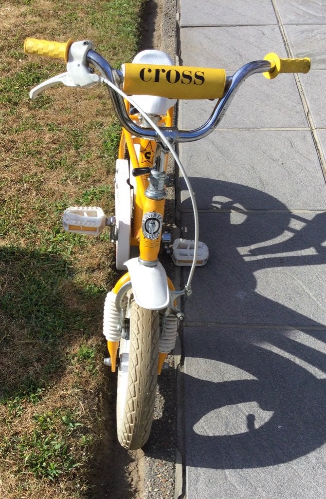 Kinderfietsje 12 inch, Fietsen en Brommers, Fietsen | Kinderfietsjes, Ophalen, Gebruikt, Minder dan 16 inch