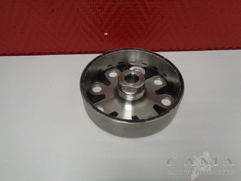 VOLANT MOTEUR GSX R 1000 2007-2008 (GSXR1000 K7 / K8), Dhr. S. di Majo, Utilisé, Info@cama-motorparts.nl, P.J. Troelstraweg 8 8
3144 CX  MAASSLUIS, NL