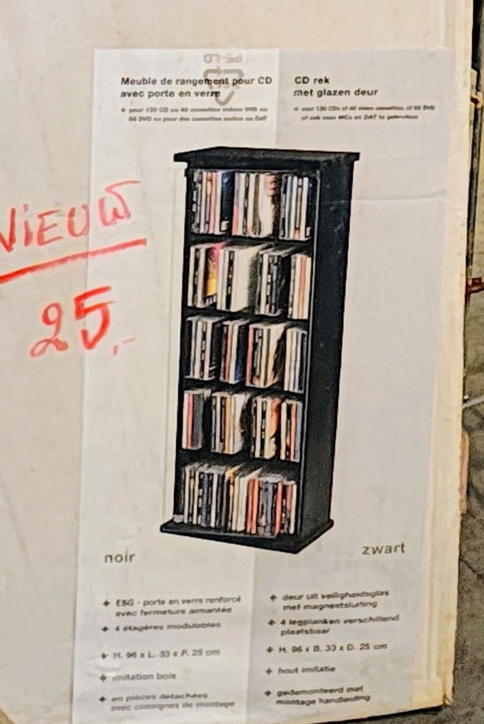 NIEUW CD/DVD KAST., Ophalen, Cd's