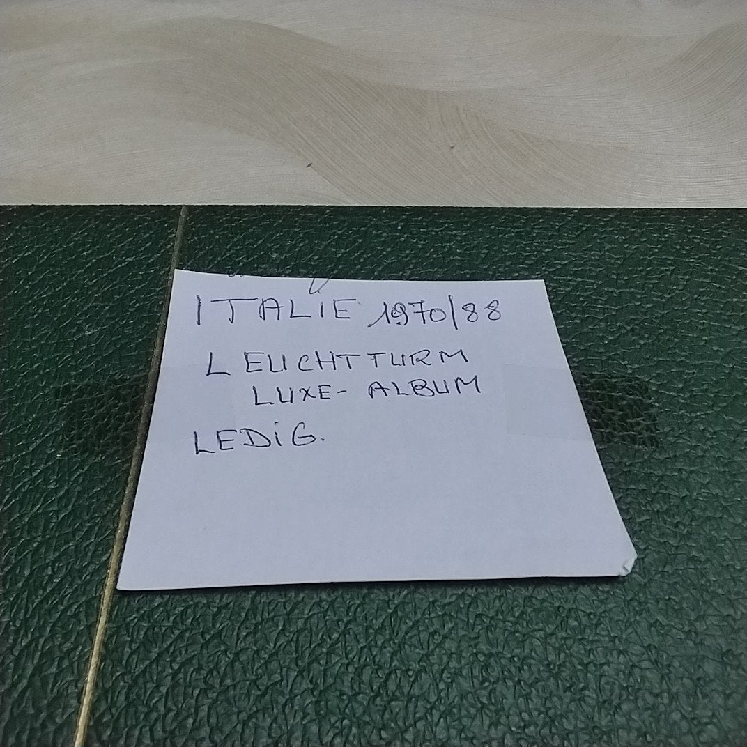ITALIE ledig Leuchtturm LUXE album 1970/1988, Ophalen of Verzenden