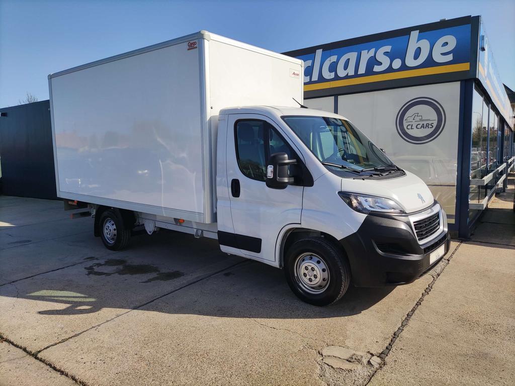 Peugeot Boxer 2.2HDi(EU6.4)/Meubelbak+Laadlift/Bluetooth/329, Auto's, Stof, Gebruikt, Euro 6, 140 pk