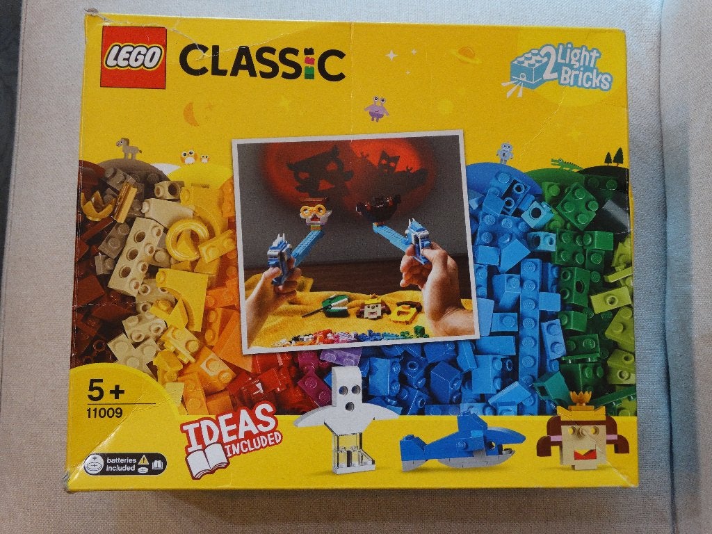 Lego Classic: set 11009 (Bricks and Lights), Compleet, Overige thema's, Lego, Ophalen of Verzenden