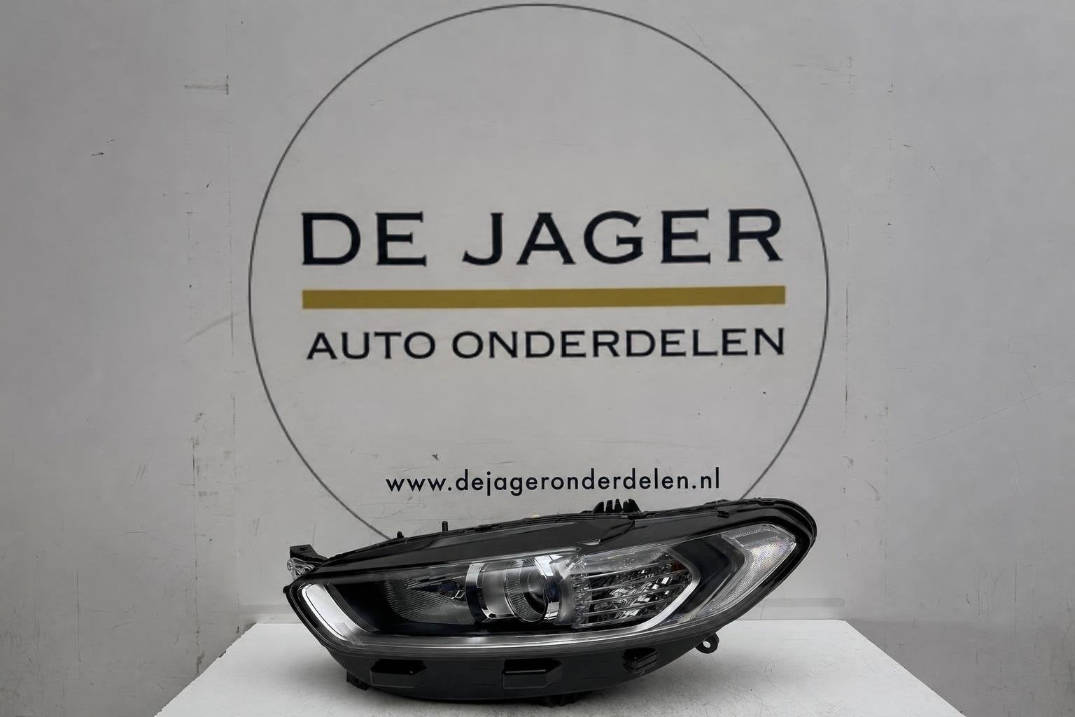 Liens de fixation Ford Mondeo CD391 L90149441, Autos : Pièces & Accessoires, Info@ford.com, Ford Motor Company, American Road 1
48126  Dearborn