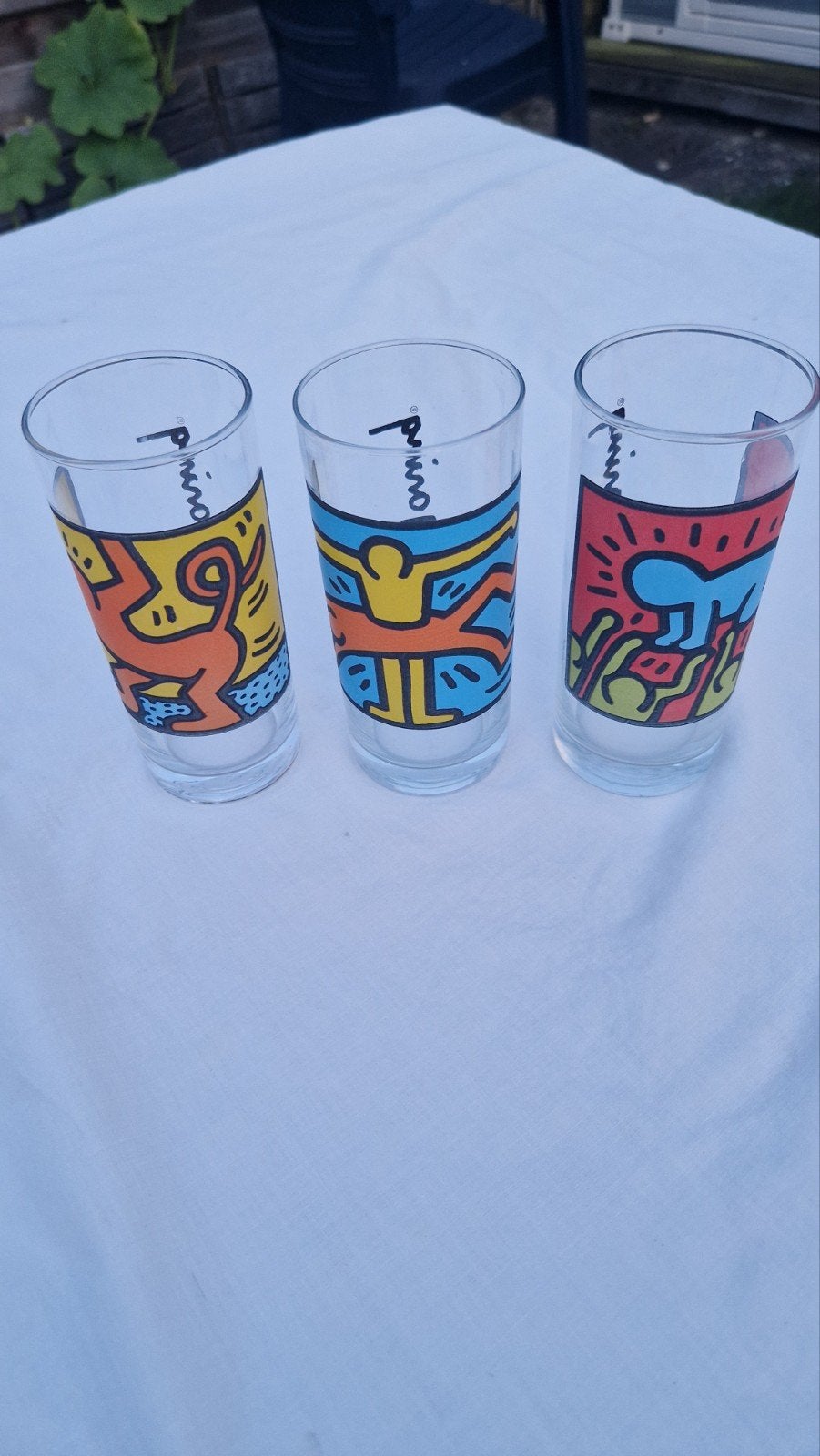 Set van 3 Keith Harings glazen, Ophalen