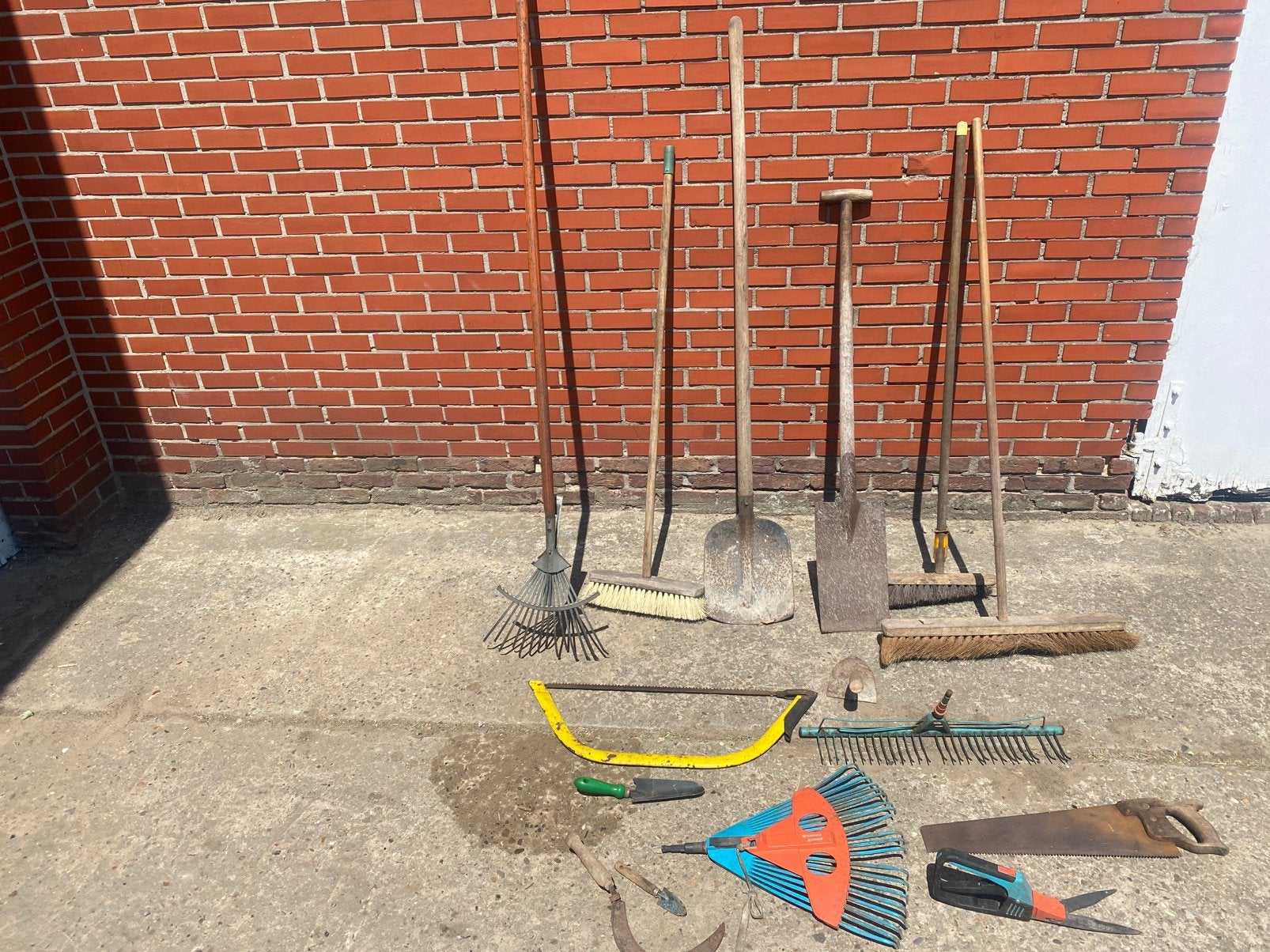 Tuingereedschap - gereedschap - tuin - tuinmateriaal, Tuin en Terras, Ophalen, Zo goed als nieuw