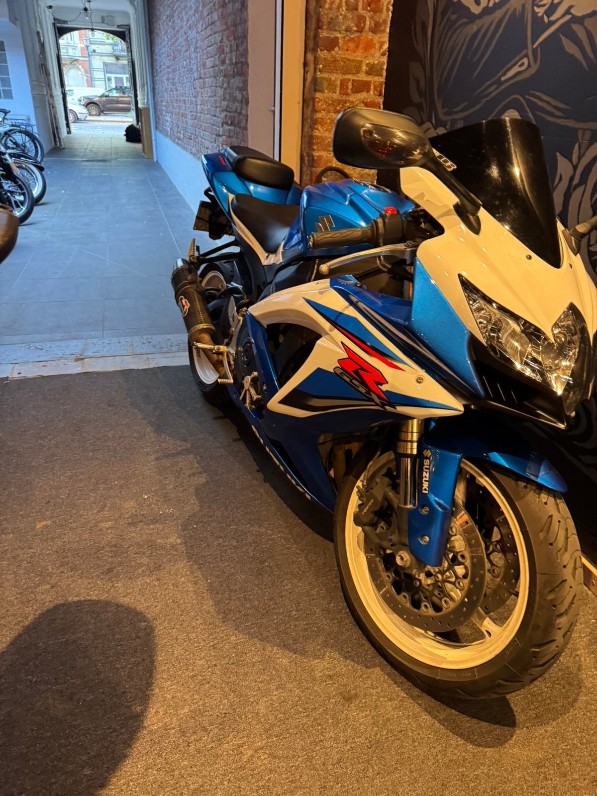 Suzuki GSX-R600 tweedehands uit het jaar 2010, Motoren, Motoren | Suzuki, Sportuitlaat, Occasion, 4 cilinders, Motorrijbewijs A