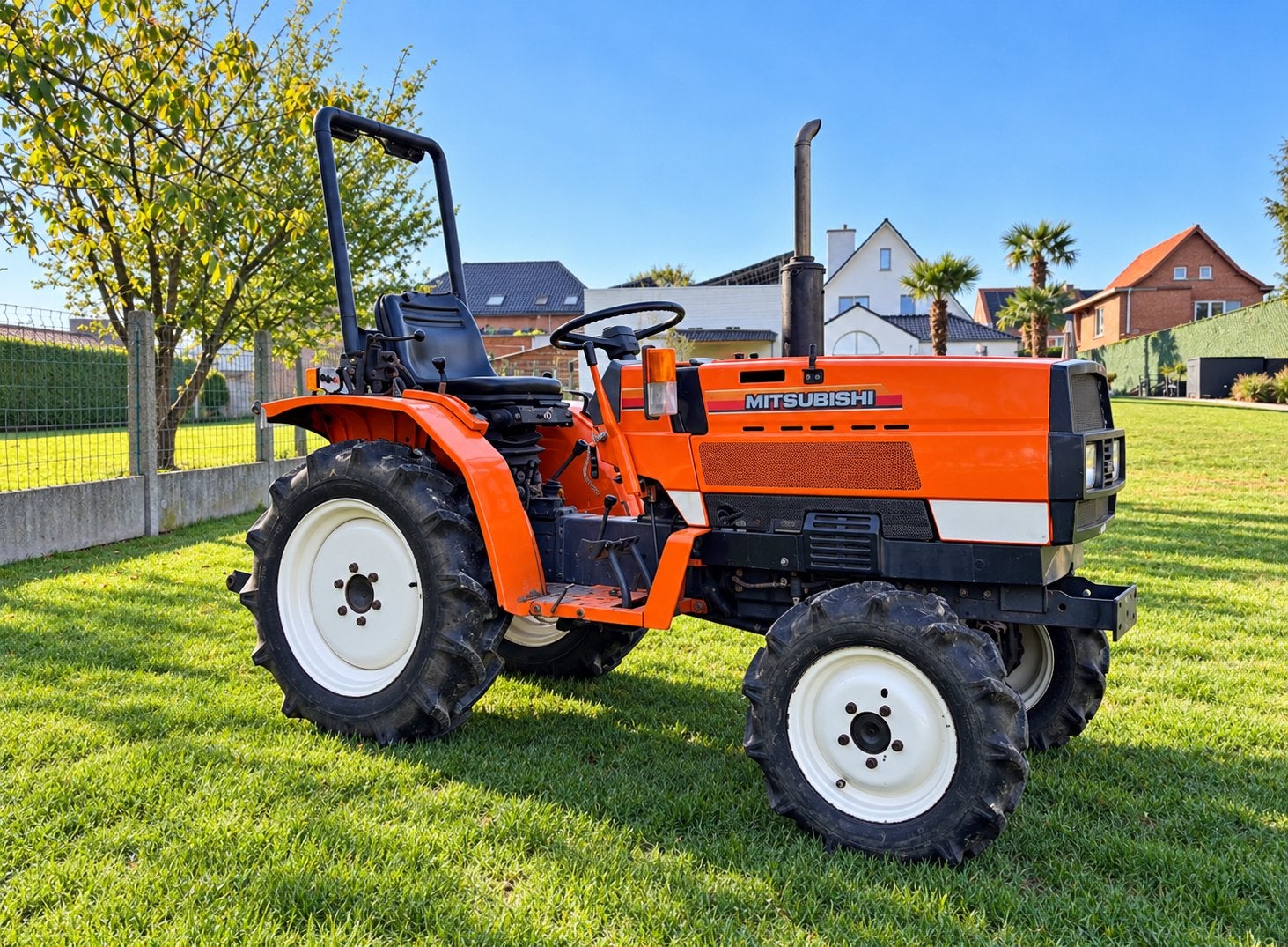 Mitsubishi MT1601d, Zakelijke goederen, Gebruikt, Tot 2500, Tot 80 Pk, Ophalen
