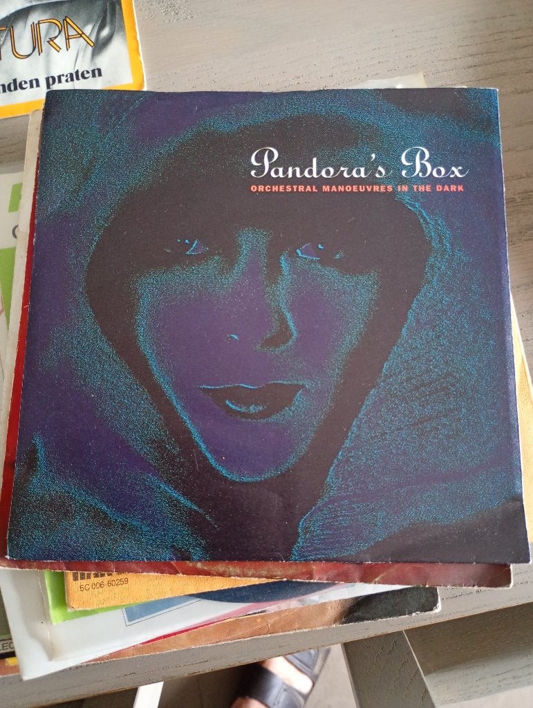 OMD - Pandora's box, Gebruikt, Verzenden, 7 inch, Fotohoes