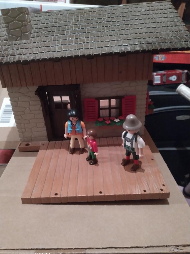 playmobiel huis met mama, papa en kind, Ophalen, Zo goed als nieuw, Complete set