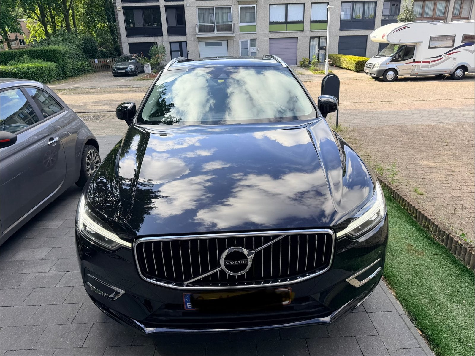 Volvo xc 60 mild hybride, Auto's, Volvo, Achterwielaandrijving, Euro 6, Zwart, Leder