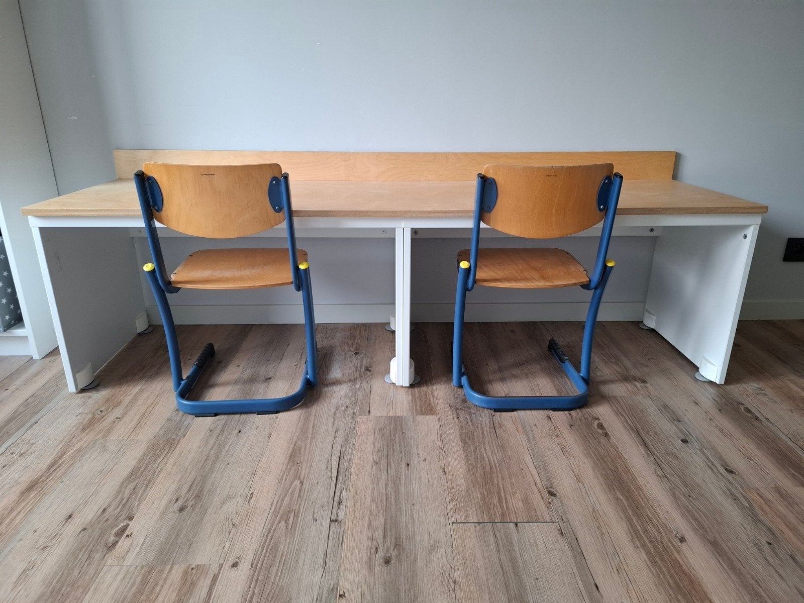 Speelbank/bureau voor kinderen, Huis en Inrichting, Tafels | Eettafels, Ophalen