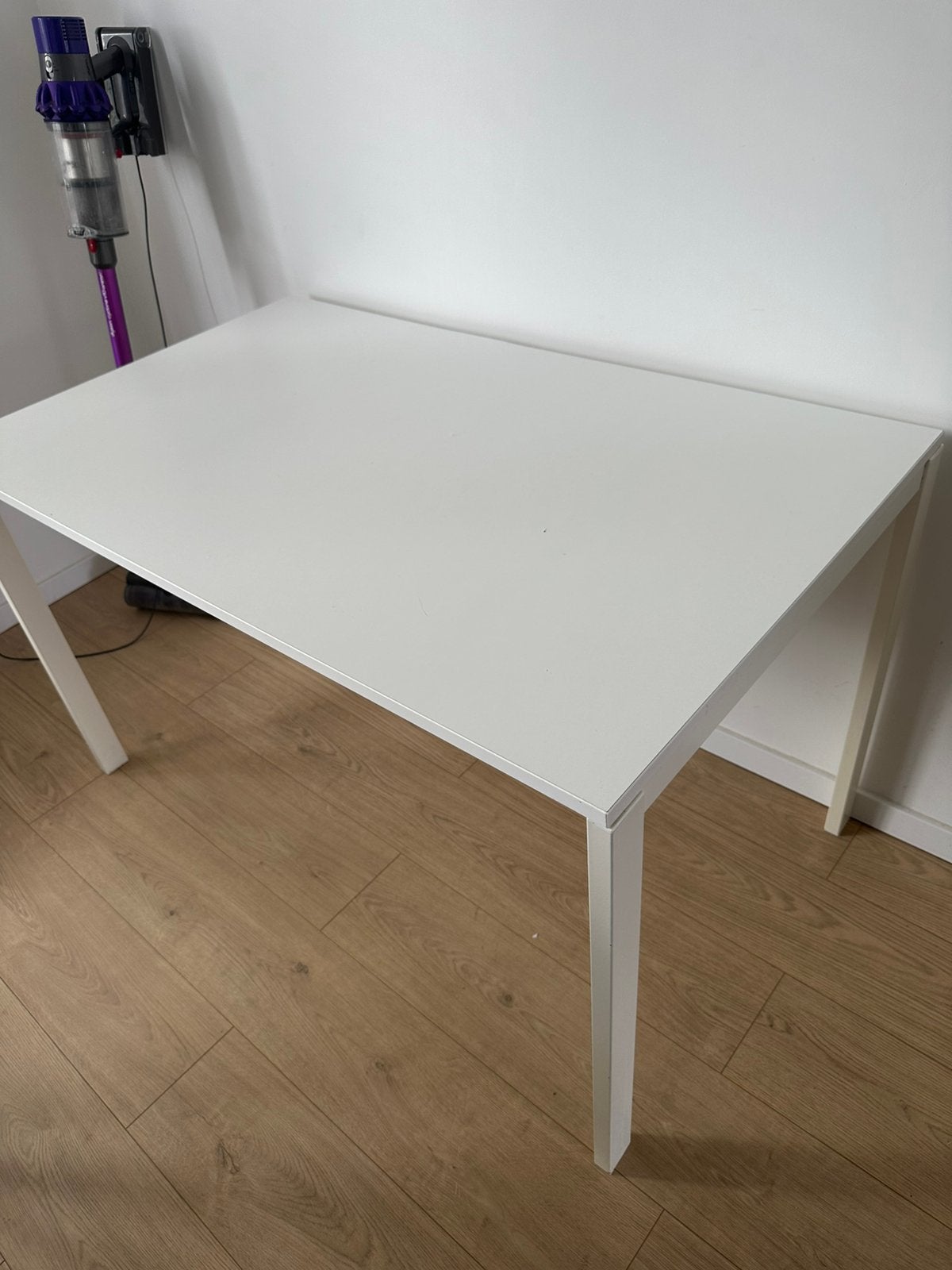 Table a manger, Maison & Meubles, Enlèvement, Comme neuf