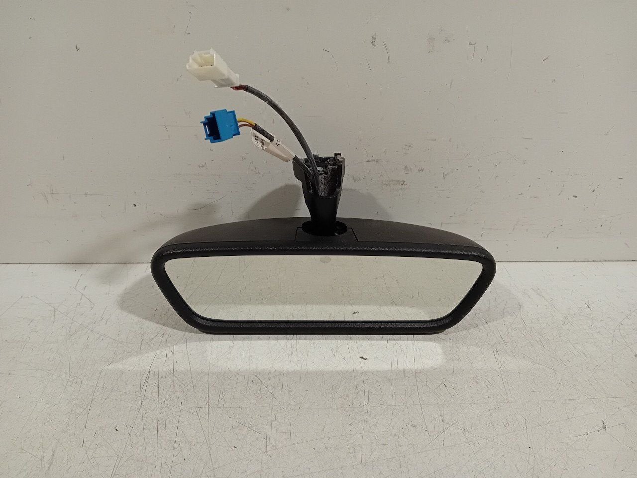 Spiegel binnen Mercedes-Benz CLA, Auto-onderdelen, Onderdelen@venauto.nl, Van der Ven Autorecycling B.V., Gebruikt, Ettenseweg 76, 4706 PB Roosendaal, The Netherlands