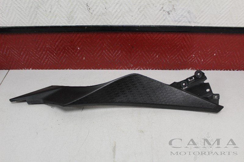 COQUE CÔTÉ GAUCHE Kawasaki (14092-0922), Dhr. S. di Majo, Utilisé, Info@cama-motorparts.nl, P.J. Troelstraweg 8 8
3144 CX  MAASSLUIS, NL