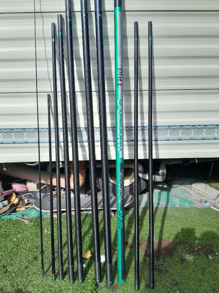 Daiwa hengel 11m met 2 extra topsets 4delen, Ophalen, Zo goed als nieuw, Vaste hengel