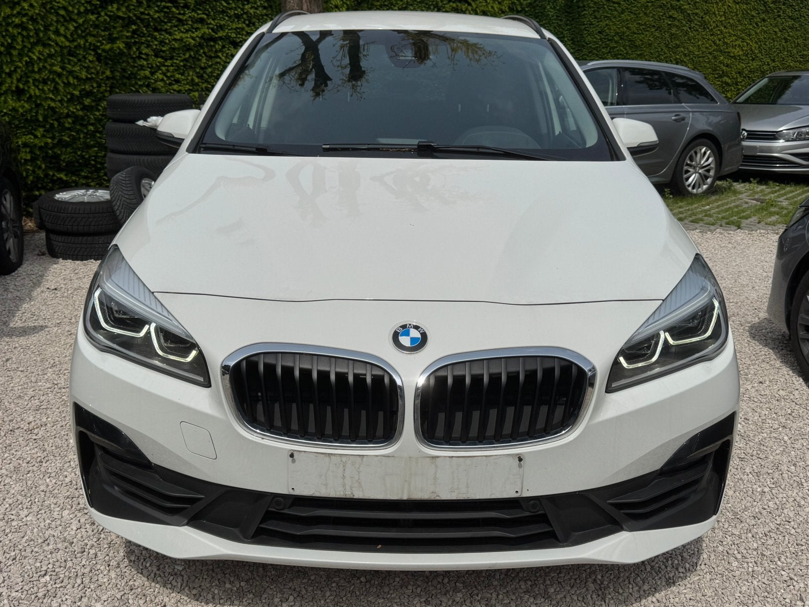 BMW 216i Gran Tourer - 2020*69000KM*ZEER PROPER*GARANTIE!, Voorwielaandrijving, Dealer onderhouden, Euro 6, Wit