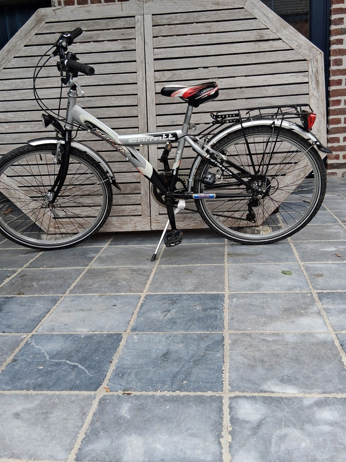 Jongensfiets Carratt, 24 inch, zwart met lichtgrijs en wit, Minder dan 10 versnellingen, Gebruikt, Velgrem, Overige maten